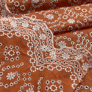 Pizzo Sangallo ricami in rilievo Diffusione Tessuti Pizzo Sangallo ricami