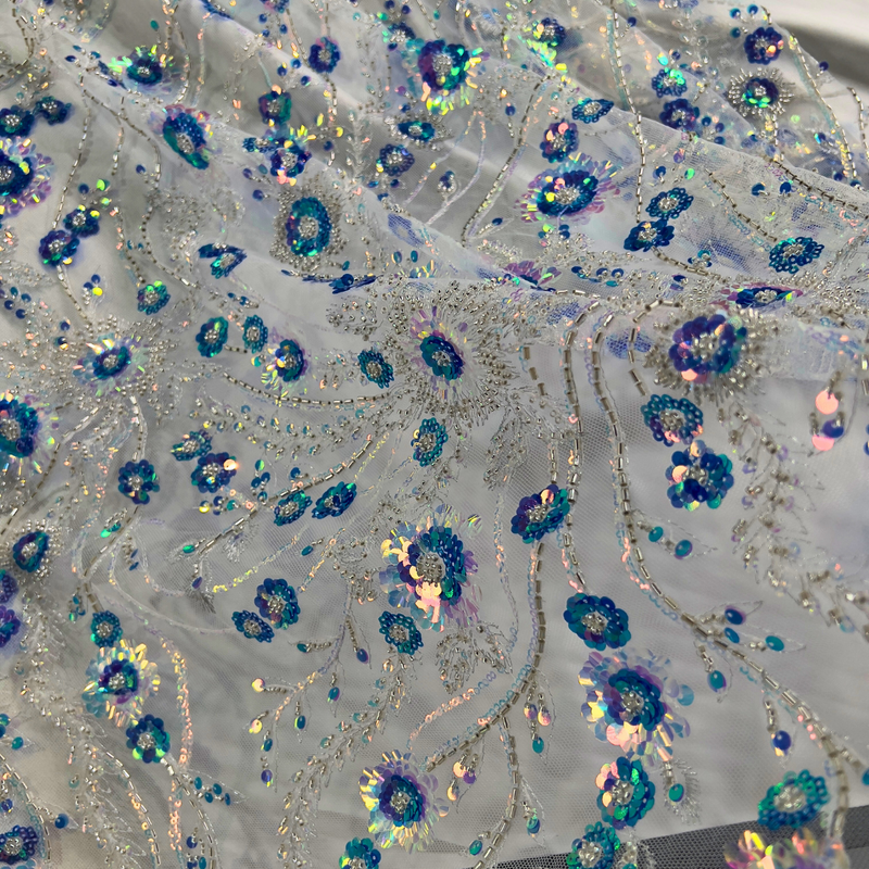Pizzo Alta Moda con Paillettes Diffusione Tessuti Pizzo Alta Moda con Paillettes