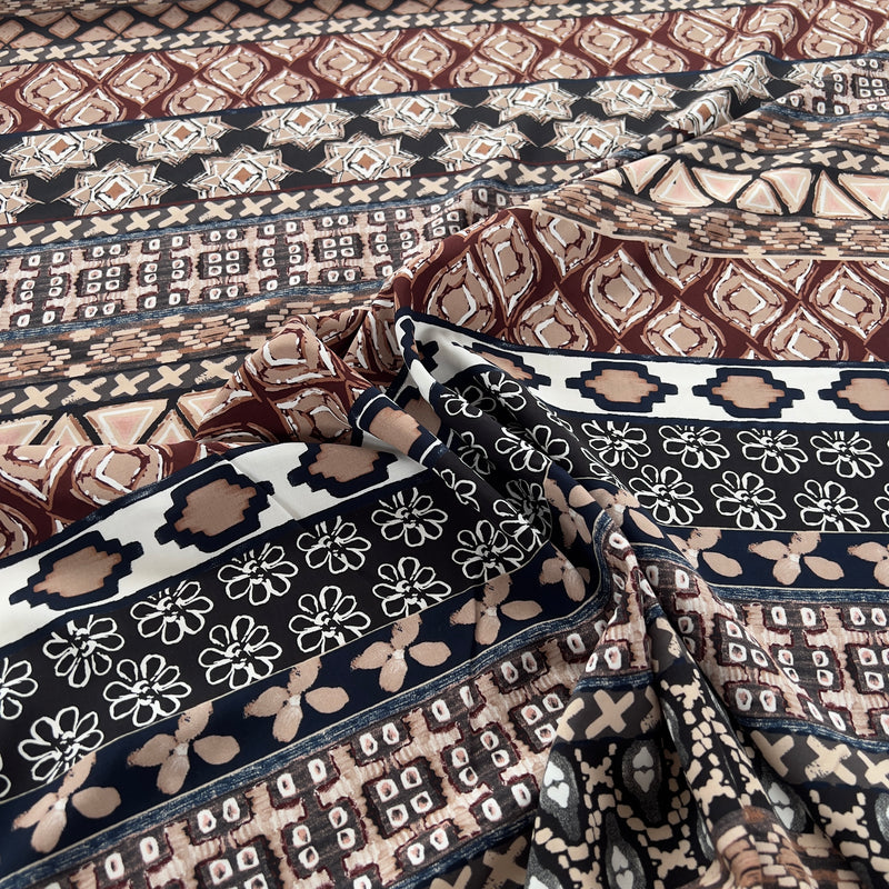 Viscosa Fantasia Etno-Geometrica a Fasce Diffusione Tessuti Viscosa Fantasia Etno-Geometrica