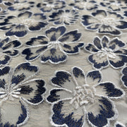 Tulle con fiori di ciliegio ricamato Diffusione Tessuti Tulle con fiori di ciliegio ricamato
