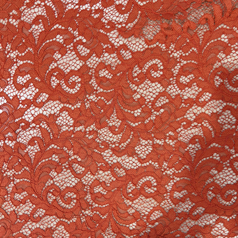 Pizzo Chantilly smerlato foliage Diffusione Tessuti Pizzo Chantilly smerlato foliage