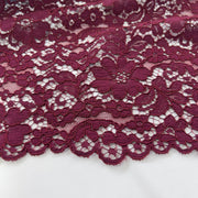 Pizzo Chantilly seta smerlato fiori bordeaux - Diffusione Tessuti
