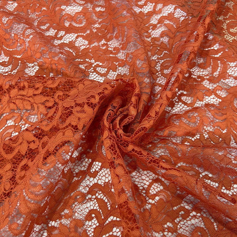Pizzo Chantilly smerlato foliage - Diffusione Tessuti