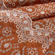 Pizzo Sangallo ricami in rilievo - Diffusione Tessuti